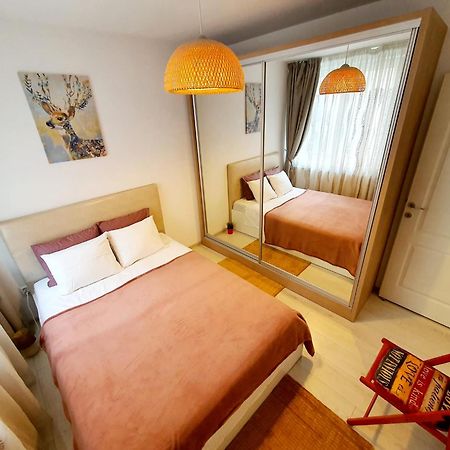 Downtown, Ideal For Longer Stays, Family Friendly Apartment - Nb73A Bucarest Exterior foto