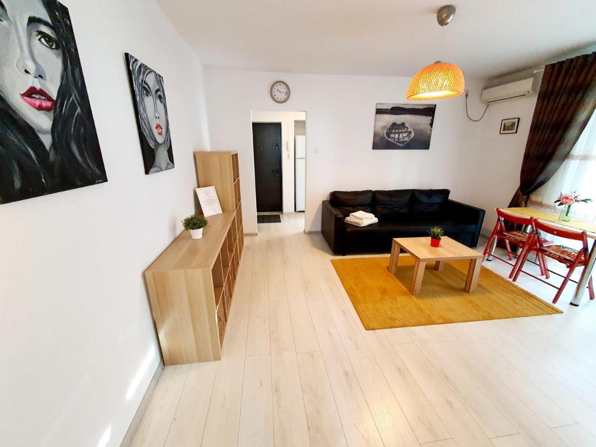 Downtown, Ideal For Longer Stays, Family Friendly Apartment - Nb73A Bucarest Exterior foto