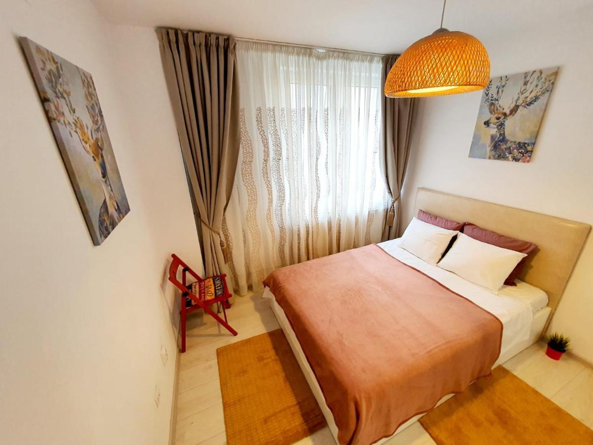 Downtown, Ideal For Longer Stays, Family Friendly Apartment - Nb73A Bucarest Exterior foto