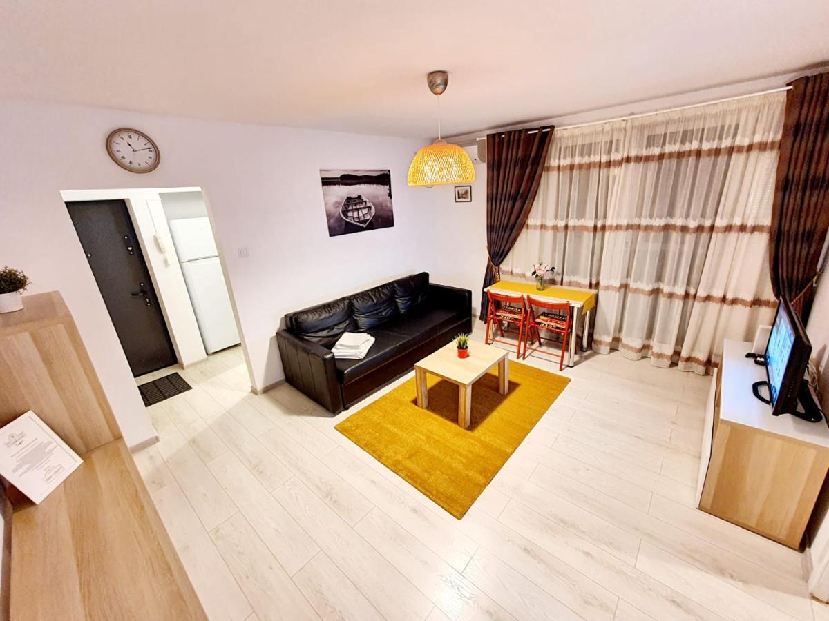 Downtown, Ideal For Longer Stays, Family Friendly Apartment - Nb73A Bucarest Exterior foto