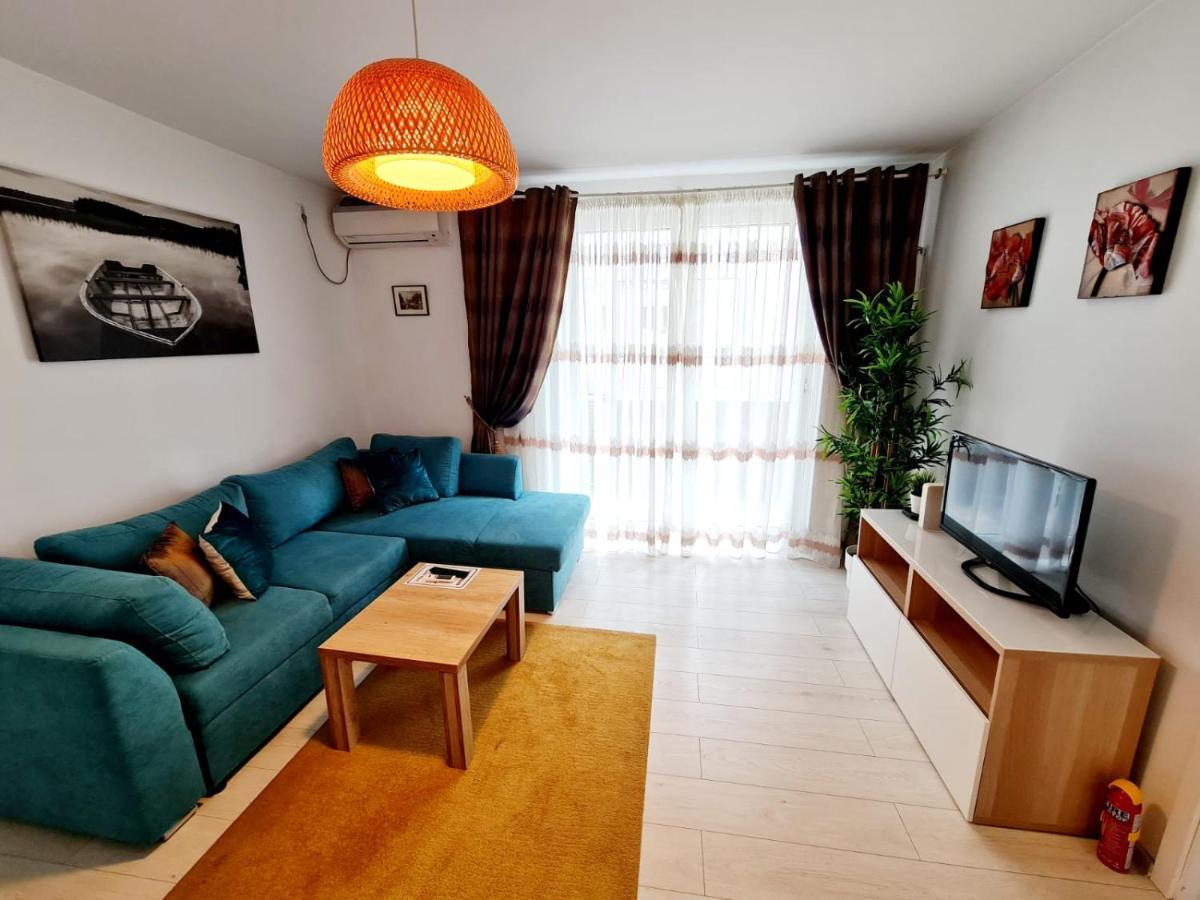 Downtown, Ideal For Longer Stays, Family Friendly Apartment - Nb73A Bucarest Exterior foto