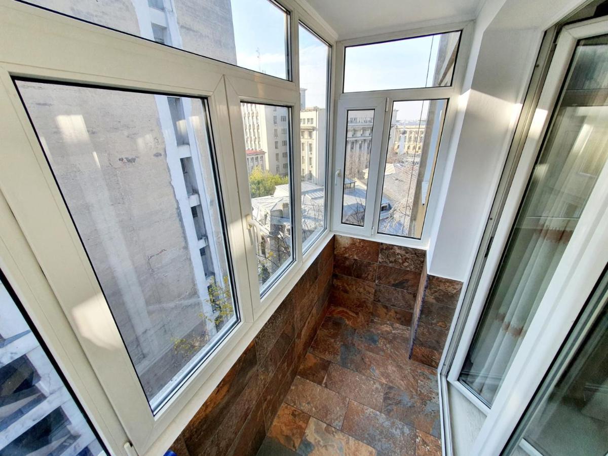 Downtown, Ideal For Longer Stays, Family Friendly Apartment - Nb73A Bucarest Exterior foto