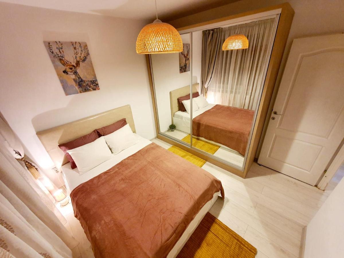 Downtown, Ideal For Longer Stays, Family Friendly Apartment - Nb73A Bucarest Exterior foto