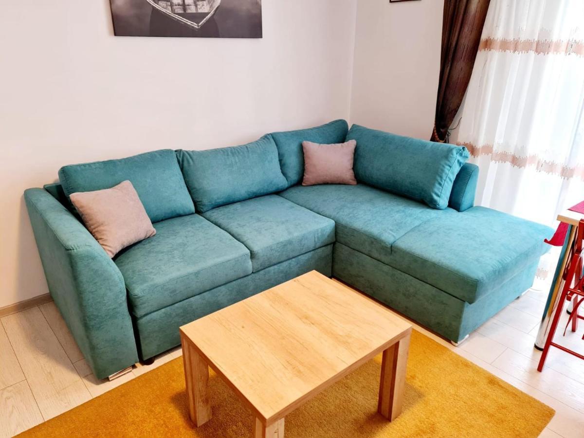 Downtown, Ideal For Longer Stays, Family Friendly Apartment - Nb73A Bucarest Exterior foto